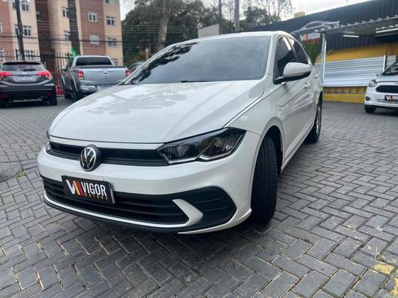 VOLKSWAGEN POLO 1.0 170 TSI COMFORTLINE AUTOMÁTICO VOLKSWAGEN POLO 1.0 170 TSI COMFORTLINE AUTOMÁTICO